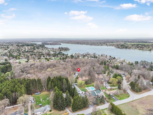 5153 Silver Pines Rd, Traverse City, MI 49685