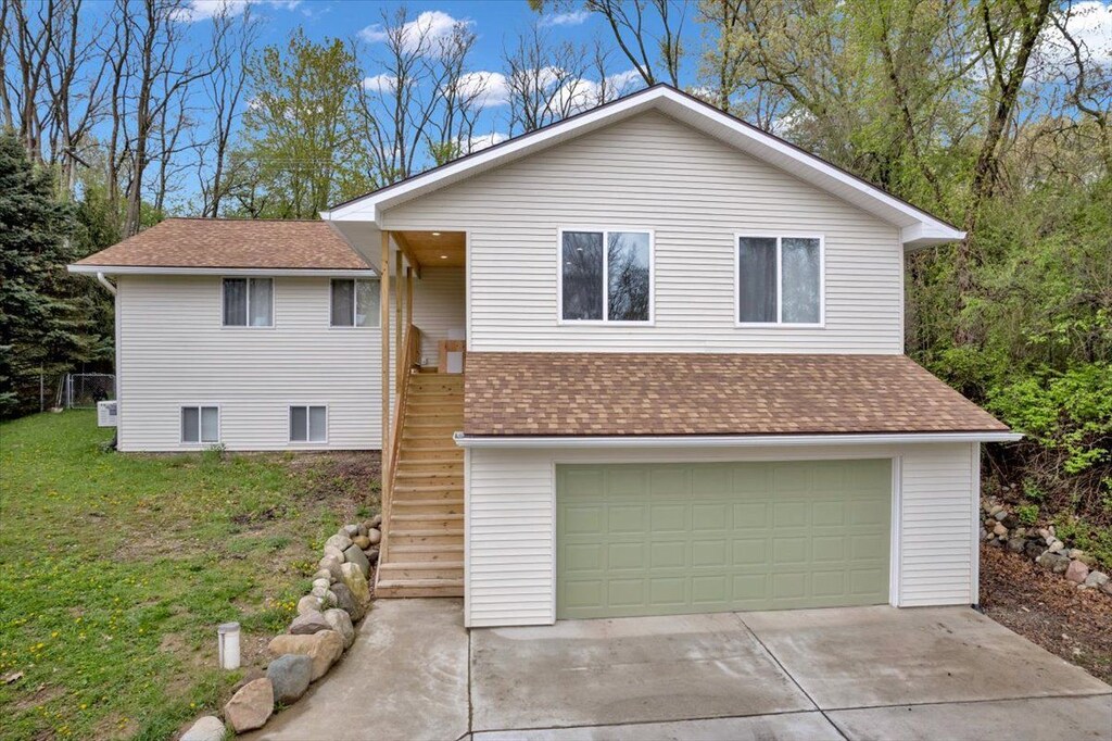 2301 Judah Rd, Lake Orion, MI 48359 - photo 1