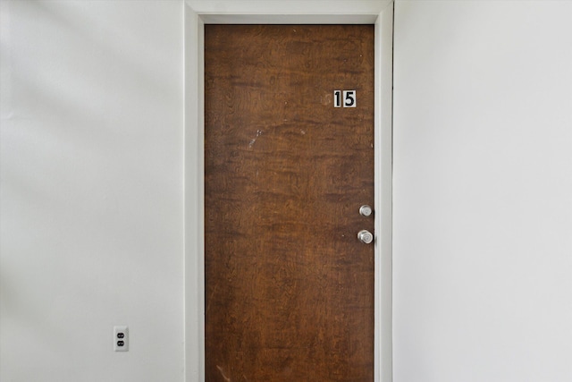 view of entrance to property