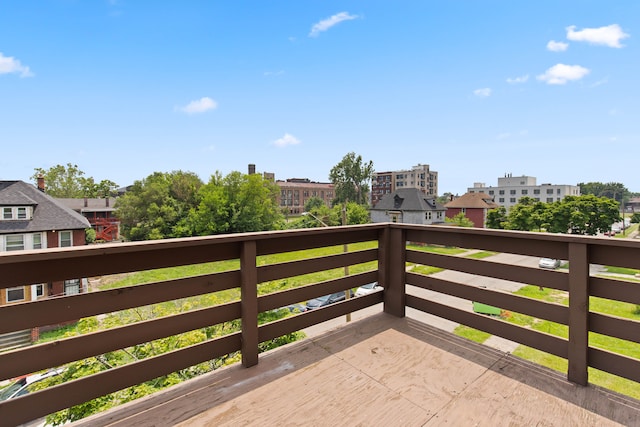 109 Leicester Ct, Detroit, MI 48202 - view of wooden deck