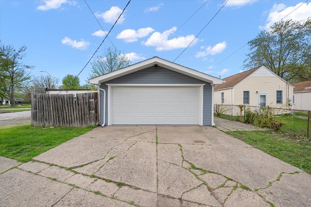 20040 E 8 Mile Rd, Harper Woods, MI 48225 - detached garage featuring fence