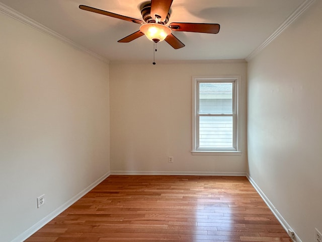 524 E Farnum Ave, Royal Oak, MI 48067 - spare room with light wood-type flooring, baseboards, crown molding, and ceiling fan