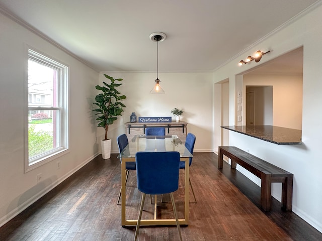 524 E Farnum Ave, Royal Oak, MI 48067 - dining room featuring crown molding, dark wood-style flooring, and baseboards