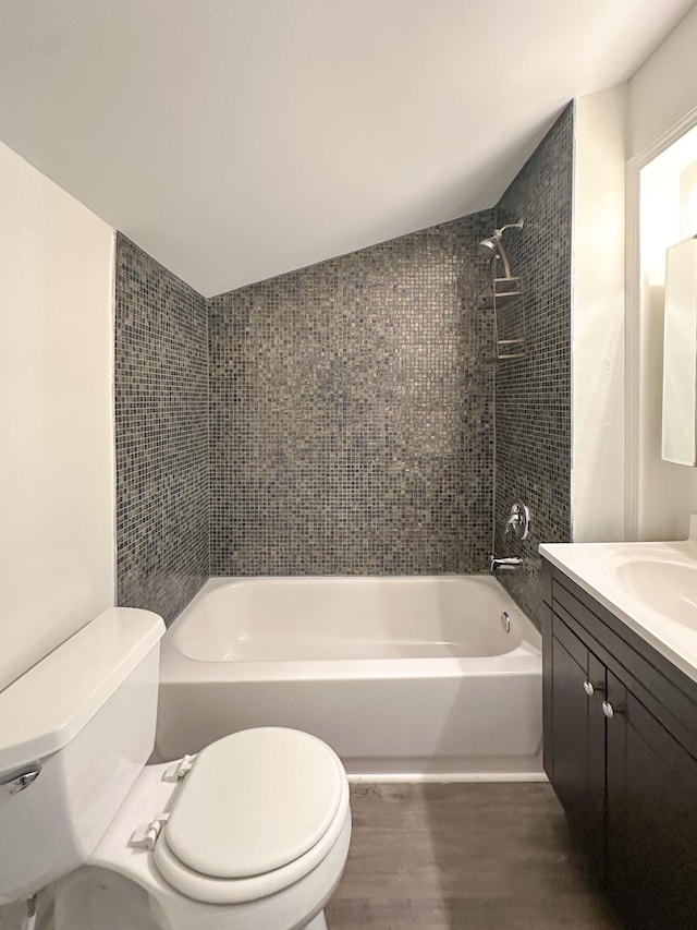 524 E Farnum Ave, Royal Oak, MI 48067 - bathroom with vanity, toilet, wood finished floors, and shower / tub combination