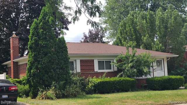 3900 Norwood Dr, Trenton, MI 48183 - photo 14