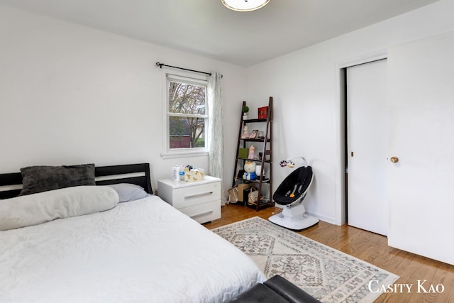 7116 Linden Ave SE, Grand Rapids, MI 49548 - bedroom featuring light wood finished floors