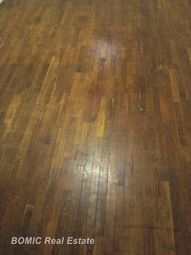 interior details with wood finished floors