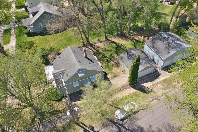 aerial view of property and surrounding area