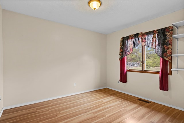 5156 Kellie St, Mesick, MI 49668