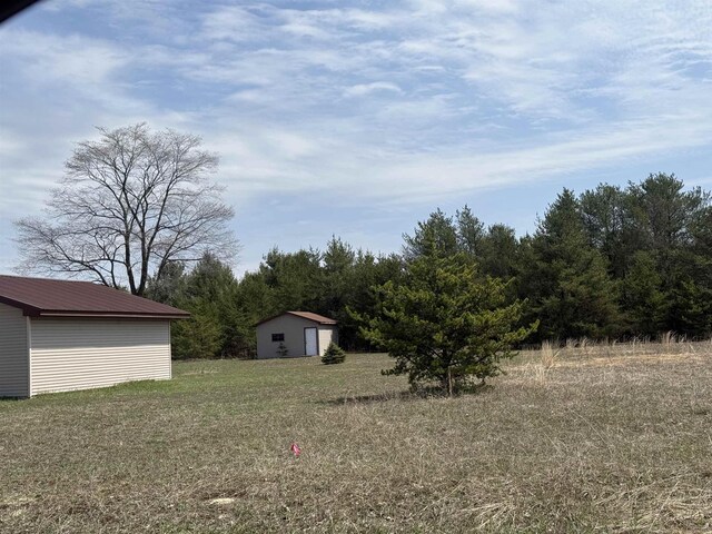 5156 Kellie St, Mesick, MI 49668