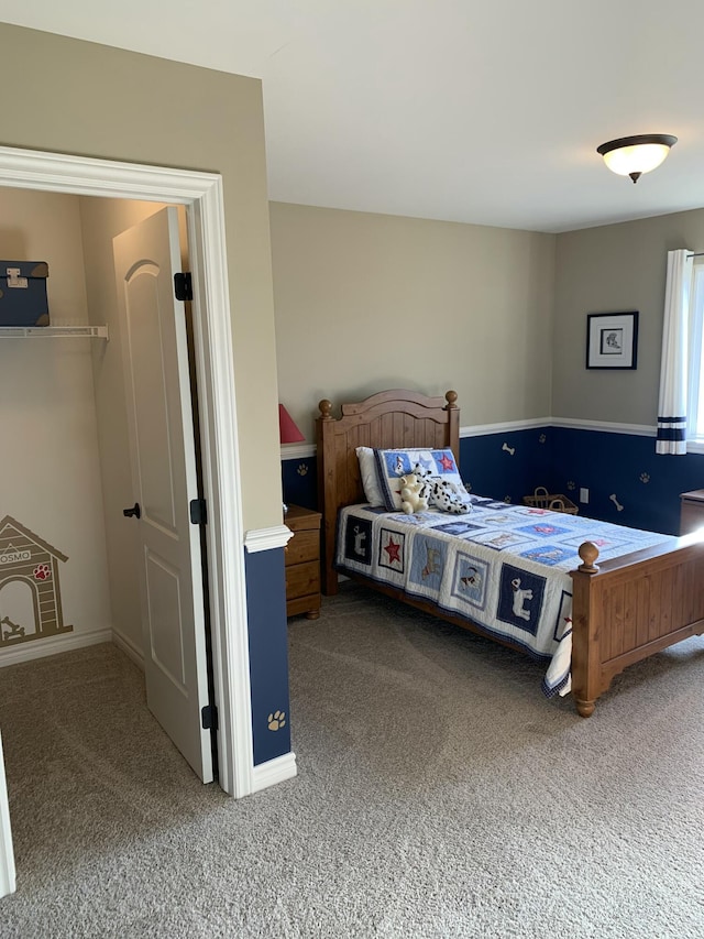 view of carpeted bedroom