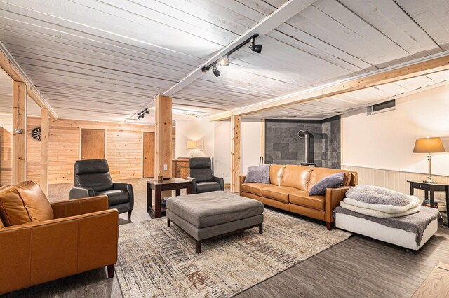 3007 Akins Ln, Bellaire, MI 49615