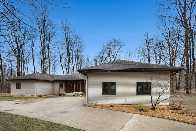 3007 Akins Ln, Bellaire, MI 49615