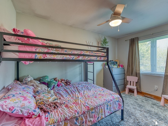 bedroom with ceiling fan