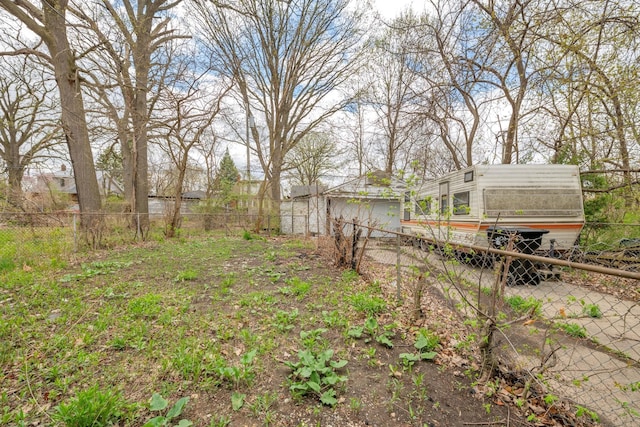 19631 Dwyer St, Detroit, MI 48234 - view of yard featuring fence