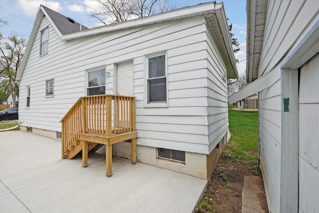 224 N Hewitt Rd, Ypsilanti, MI 48197 - back of property featuring a patio area
