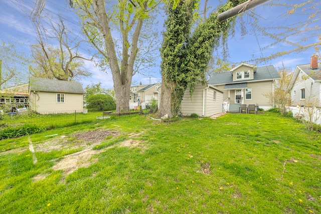 view of yard featuring fence