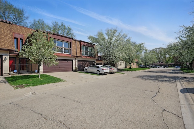 25030 Sherwood Cir, Southfield, MI 48075 - view of road