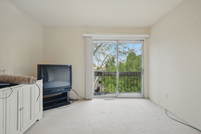25030 Sherwood Cir, Southfield, MI 48075 - interior space with light carpet
