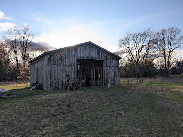 view of outbuilding with an outbuilding
