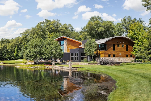 10463 W H Ave, Kalamazoo, MI 49009 - view of home's community featuring a water view and a yard
