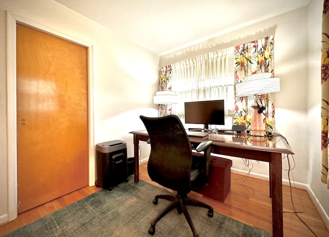 9186 Arnold St, Redford, MI 48239 - home office with wood finished floors
