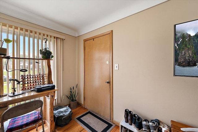 2180 Vernier Rd, Grosse Pointe Woods, MI 48236 - entrance foyer featuring wood finished floors