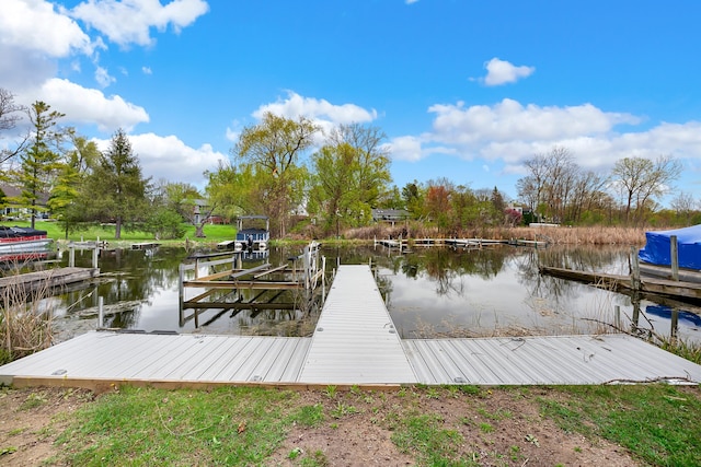 1095 Oregon Blvd, Waterford, MI 48327 - dock area with a water view