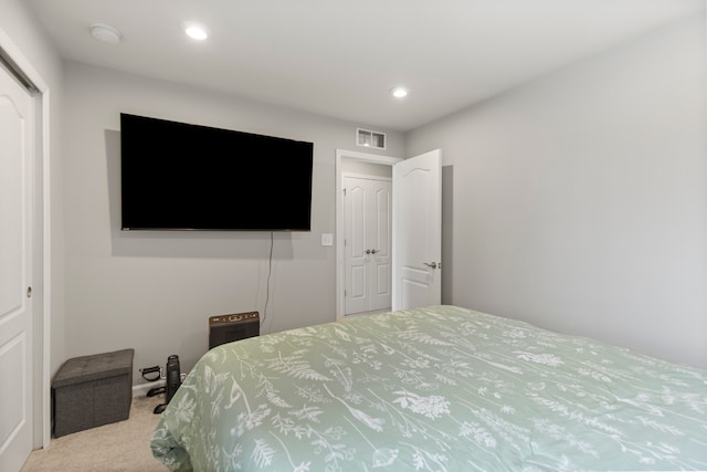 4867 Glenora Dr, Lake Orion, MI 48359 - carpeted bedroom with a closet and recessed lighting