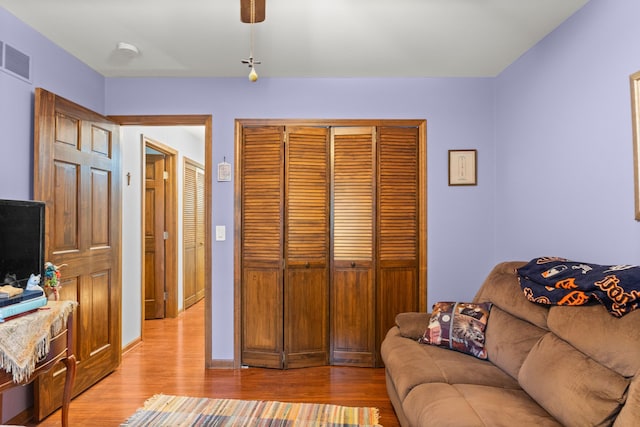 26901 Ann Arbor Trl, Dearborn Heights, MI 48127 - living area featuring light wood-style flooring