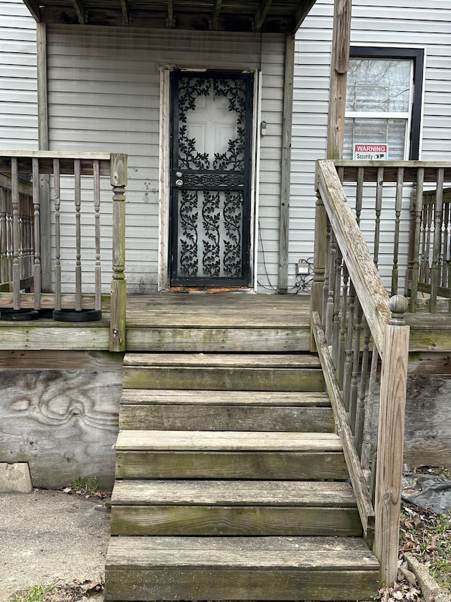 view of entrance to property