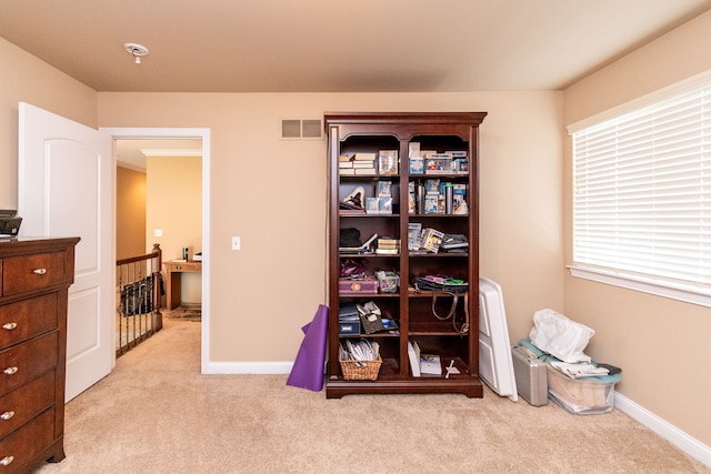 12474 Clinton River Rd, Sterling Heights, MI 48313 - bedroom featuring light carpet and baseboards