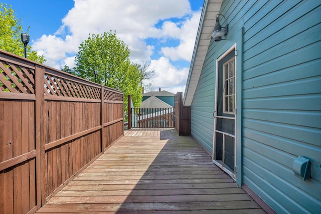 37 N Monroe St, Coldwater, MI 49036 - deck featuring fence