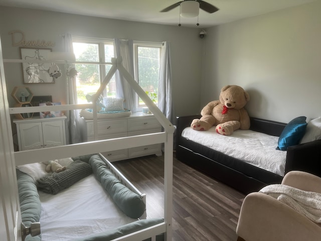 17540 Edward Cir, Clinton Township, MI 48038 - bedroom featuring wood finished floors
