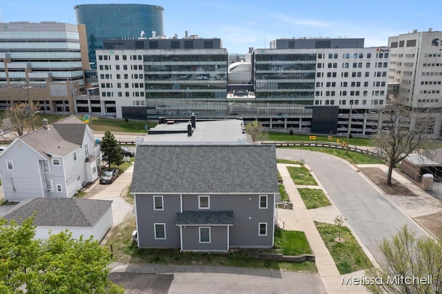 506 Fairview Ave NE, Grand Rapids, MI 49503 - aerial view featuring a city view