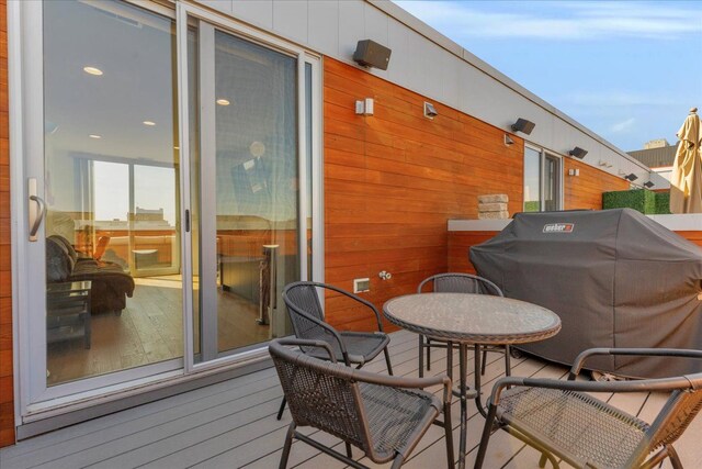 2809 Brush St, Detroit, MI 48201 - balcony with grilling area