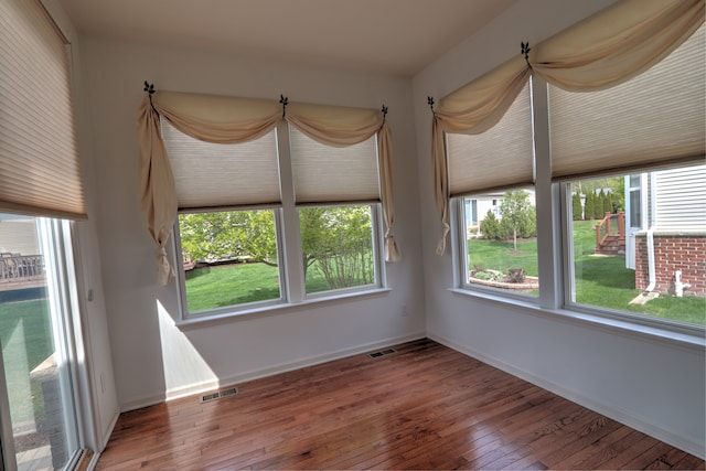 24179 Charlevoix St, Flat Rock, MI 48134 - view of unfurnished sunroom