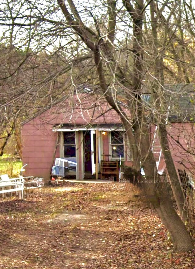 1811 Richman Rd, Kimball, MI 48074 - photo 7