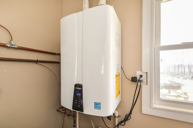 4780 Dutcher Rd, Howell, MI 48843 - utilities with tankless water heater
