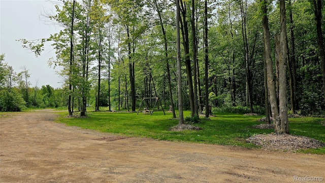 5303 Dove Rd, Kimball, MI 48074 - view of wooded area