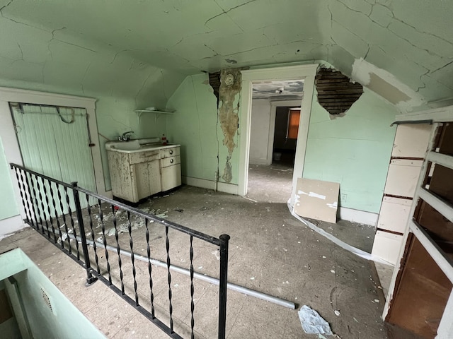 75 Abbott St, River Rouge, MI 48218 - additional living space with vaulted ceiling