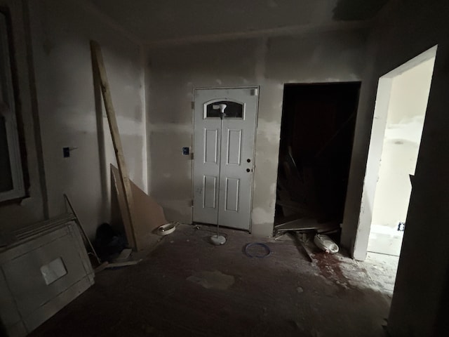 view of entrance foyer