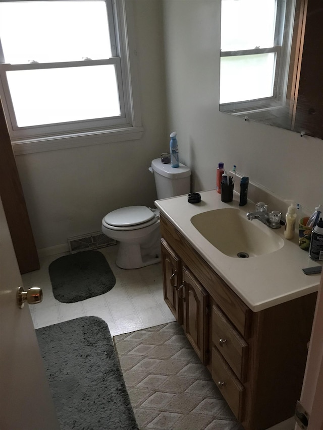 1915 Stockman, Mount Pleasant, MI 48858 - photo 1