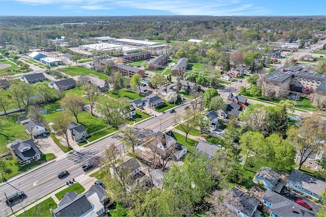 aerial view of property and surrounding area