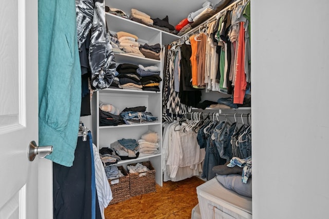 3370 Breezewood, Ortonville, MI 48462 - view of walk in closet