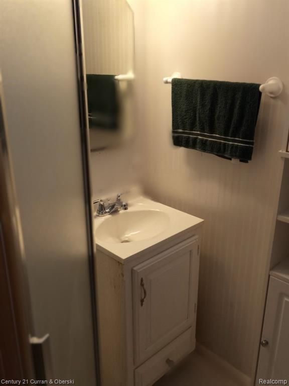 23211 Myrtle St, Dearborn, MI 48128 - bathroom with vanity