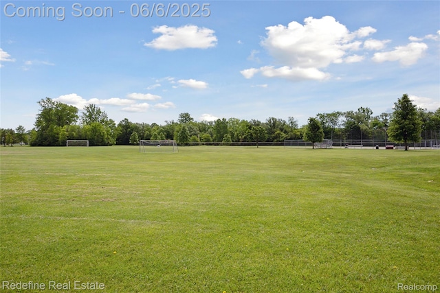 42127 Addison Ave, Canton, MI 48187 - view of yard with a sport area
