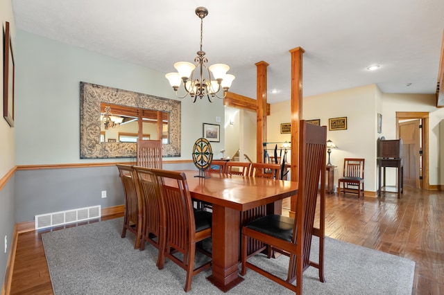 12324 Cranes Ave, Richland, MI 49083 - dining area featuring wood finished floors, visible vents, recessed lighting, a chandelier, and baseboards