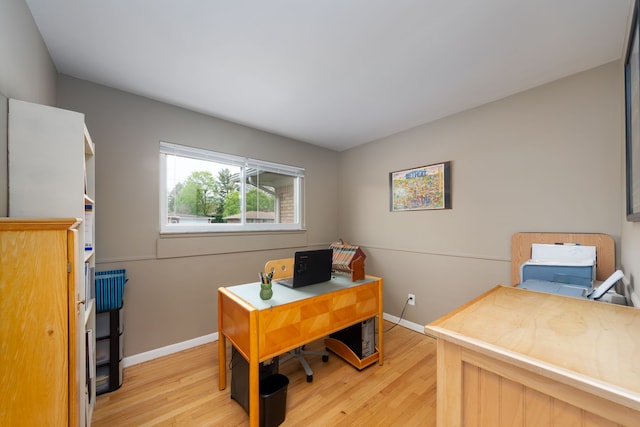 3928 Embarcadero St, Waterford, MI 48329 - office area with light wood-style floors and baseboards