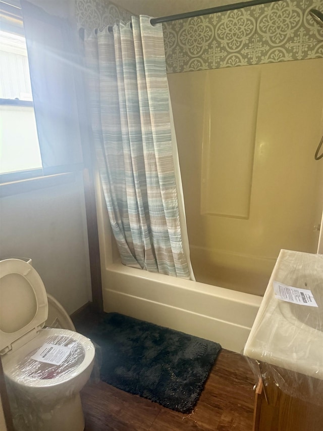 2905 W Burt Rd, Montrose, MI 48457 - bathroom with toilet and shower / tub combo